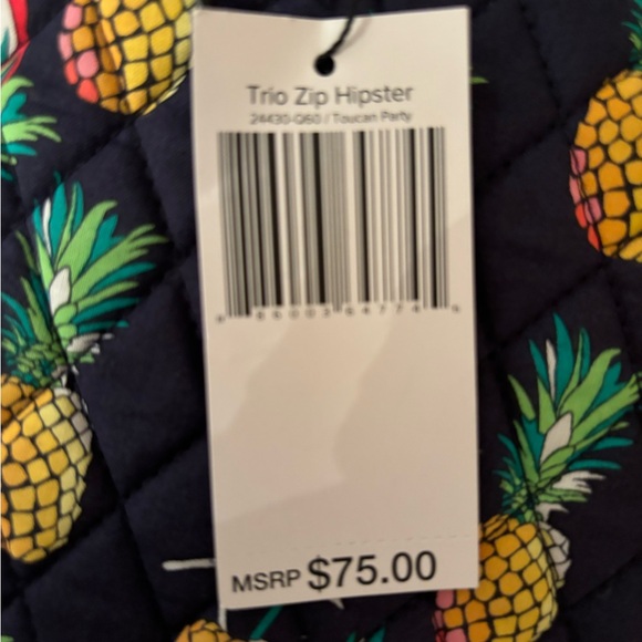 NWT Vera Bradley Trio Zip Hipster - Picture 4 of 4